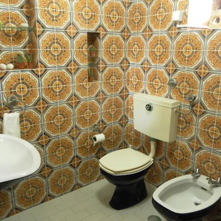 Hostal Lemon Tree *